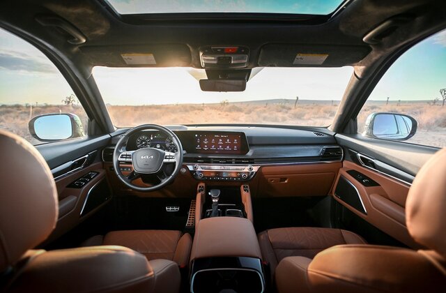 2023-kia-telluride-interior-2